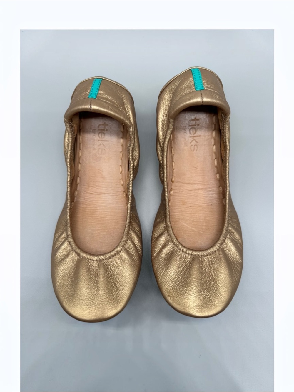 Tieks Women's Metallic Gold Ballet Flats Size 7 - Picture 2 of 6